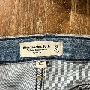 Abercrombie & Fitch High Rise Super Skinny Ankle Jeans curve love